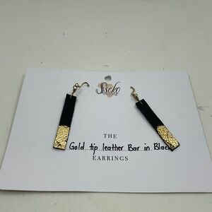 Sseko Gold tip leather bar earrings